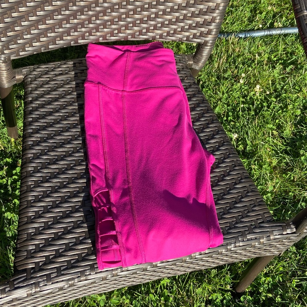 Yoga Pants - Picture 5 of 5
